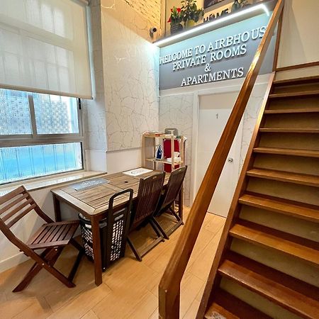 Airbhouse Private Rooms & Apartments Sevilla Dış mekan fotoğraf
