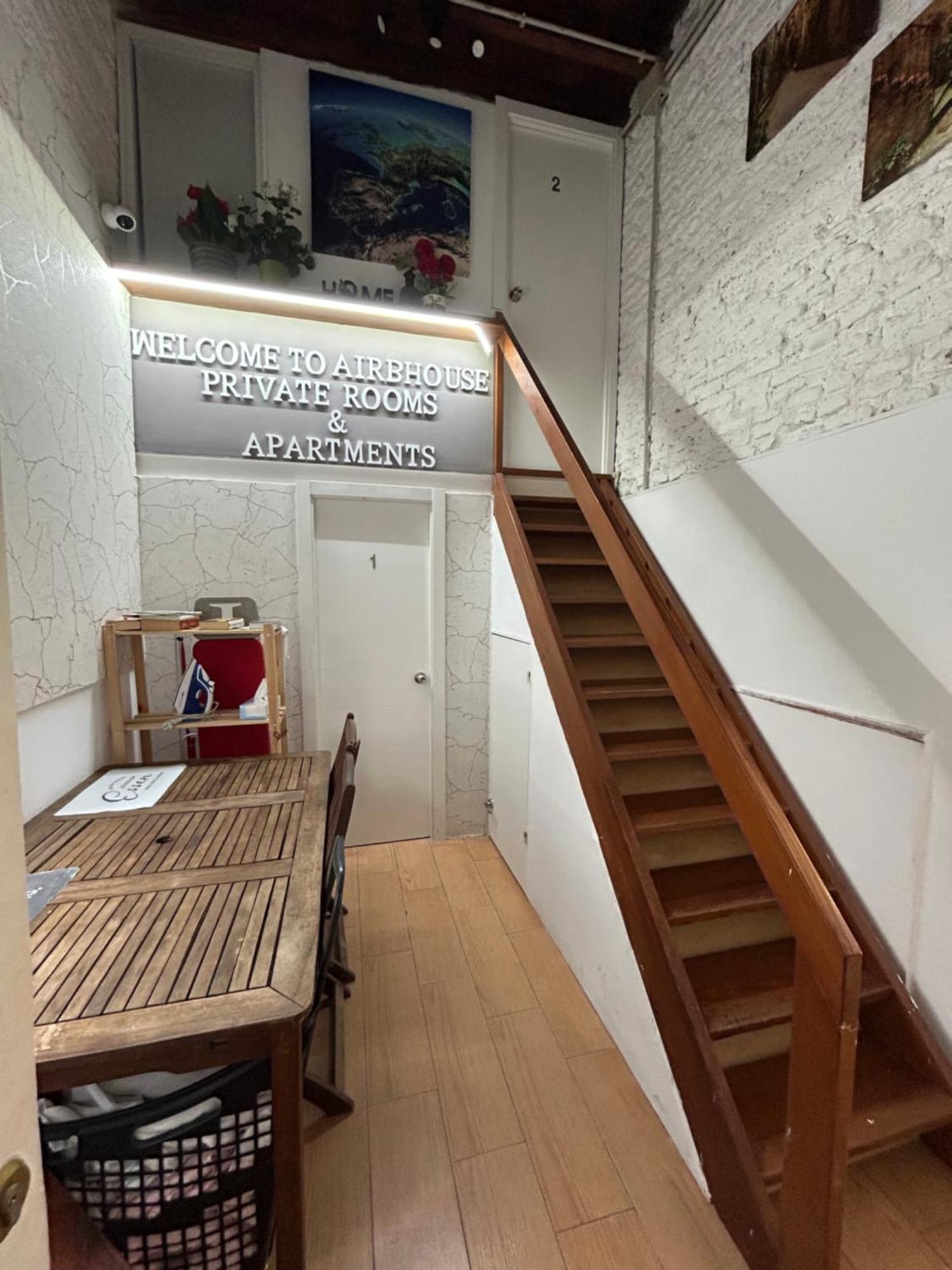 Airbhouse Private Rooms & Apartments Sevilla Dış mekan fotoğraf