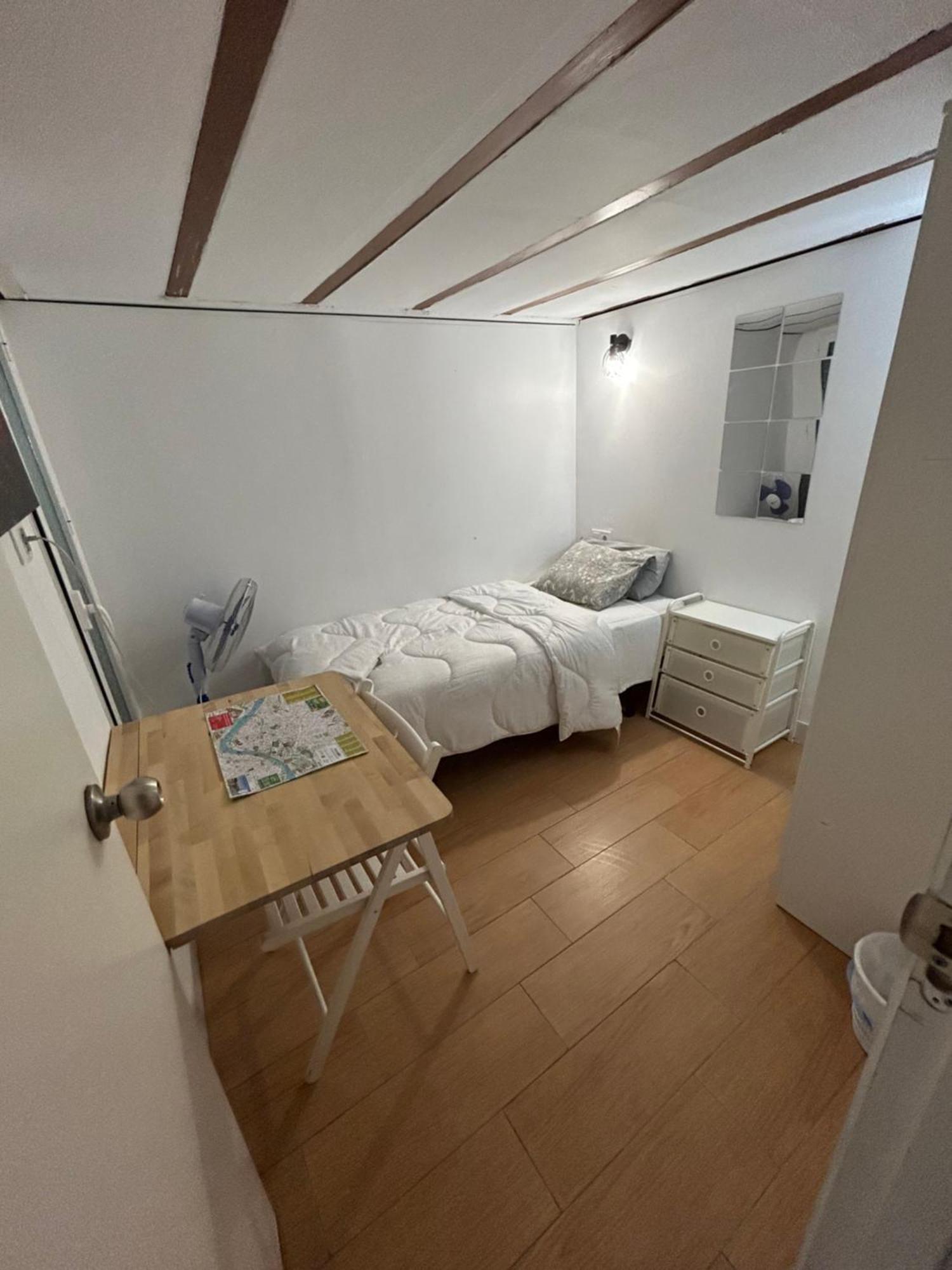Airbhouse Private Rooms & Apartments Sevilla Dış mekan fotoğraf
